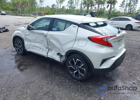 2021 Toyota C-Hr Xle z USA, uszkodzony, nr VIN NMTKHMBXXMR135393